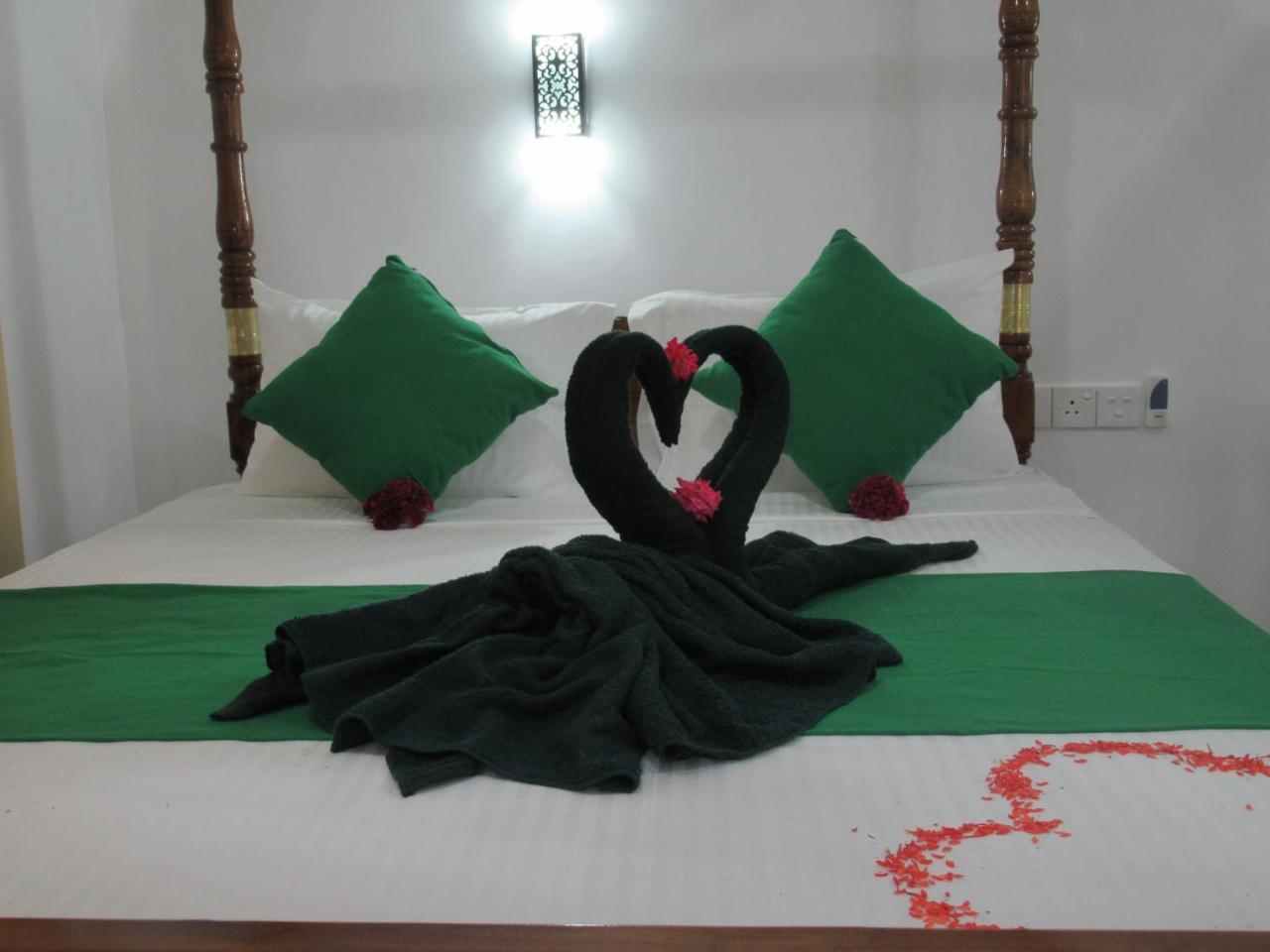 Sandhara Home Stay Tangalle Ngoại thất bức ảnh