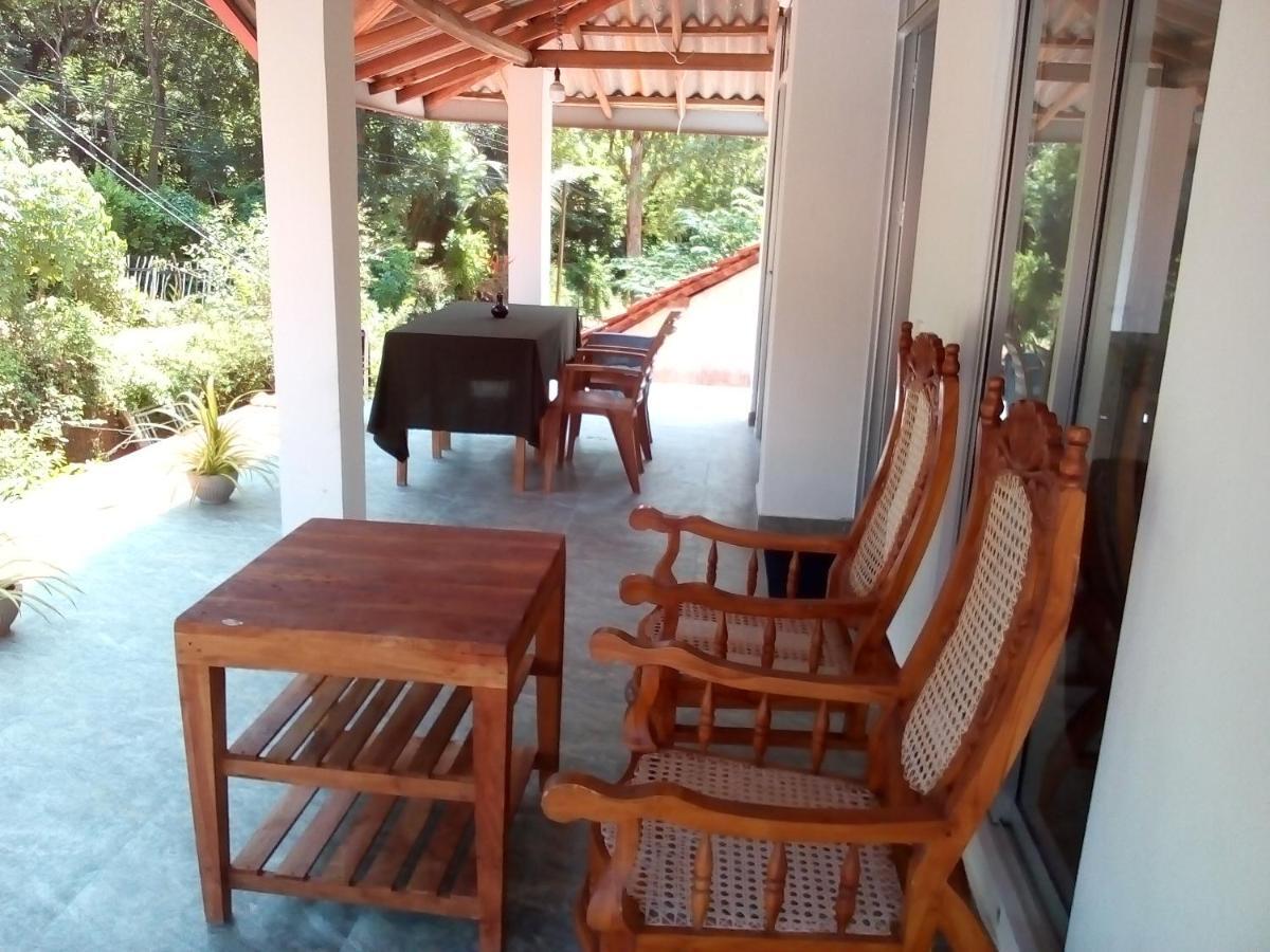 Sandhara Home Stay Tangalle Ngoại thất bức ảnh